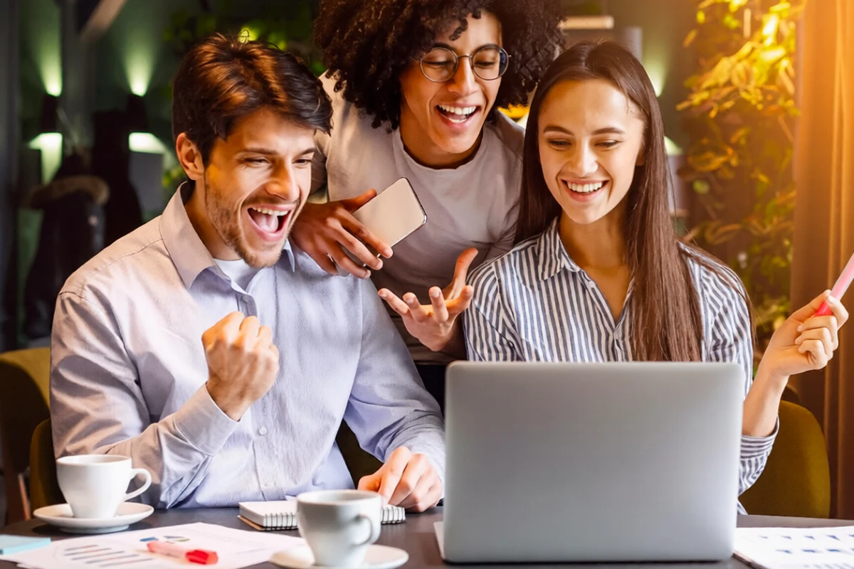 Como Conseguir Clientes na Internet (Estratégia Completa)